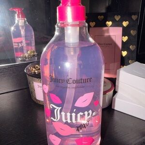 Juicy Couture Berry Kiss Body Wash